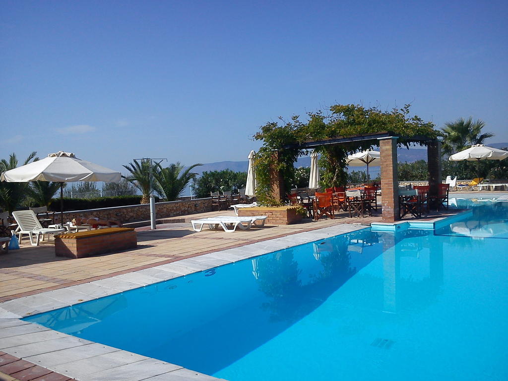 Panselinos Hotel Eftalou Esterno foto