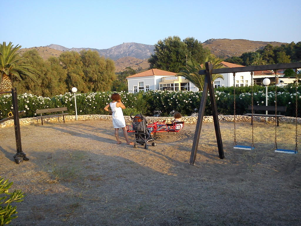 Panselinos Hotel Eftalou Esterno foto